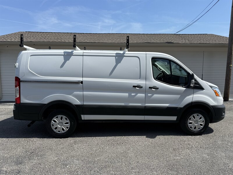 2020 Ford Transit 250   - Photo 1 - Nashville, TN 37210