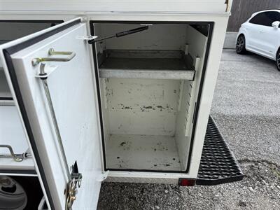 2018 Chevrolet Express 3500   - Photo 26 - Nashville, TN 37210