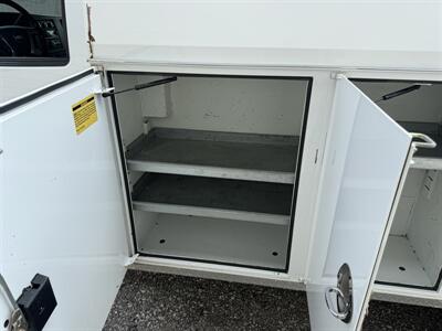 2018 Chevrolet Express 3500   - Photo 22 - Nashville, TN 37210
