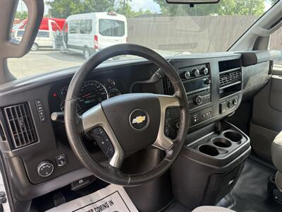 2018 Chevrolet Express 3500   - Photo 11 - Nashville, TN 37210