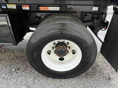 2023 Ford F-750 Super Duty  DUMP TRUCK - Photo 15 - Nashville, TN 37210