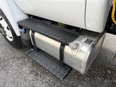 2023 Ford F-750 Super Duty  DUMP TRUCK - Photo 20 - Nashville, TN 37210