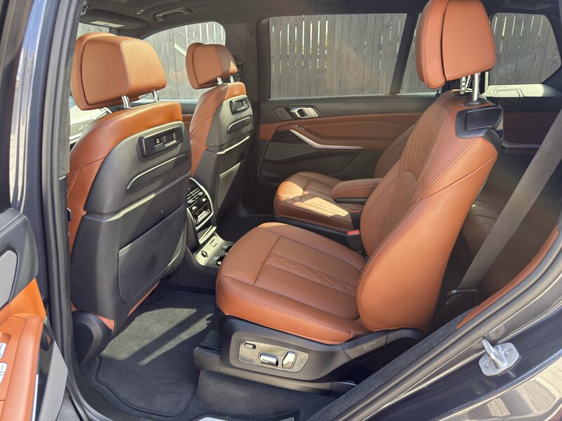2021 Bmw X7 M50i photo 20