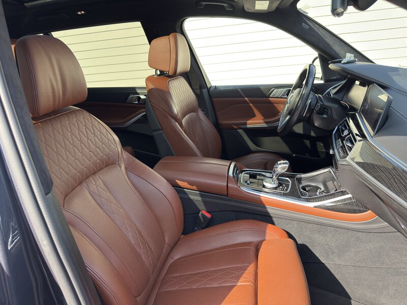 2021 Bmw X7 M50i photo 28
