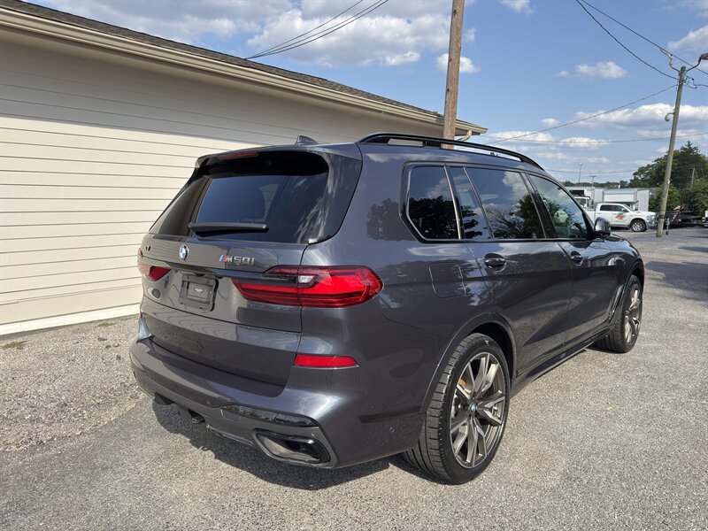 2021 Bmw X7 M50i photo 8