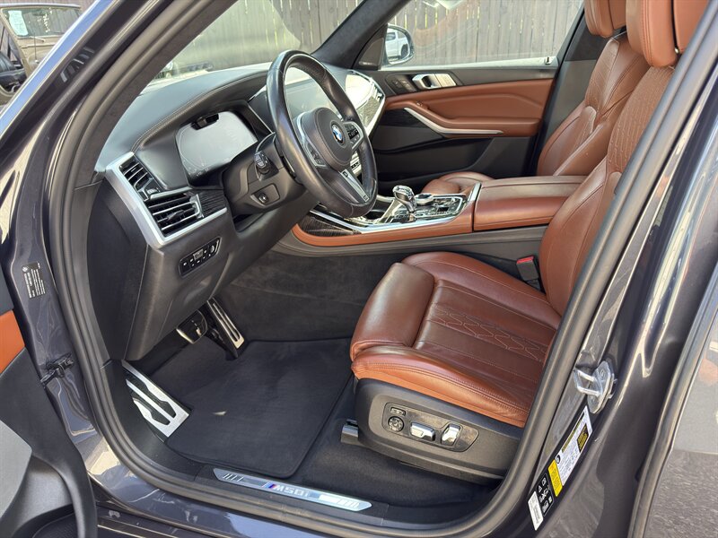 2021 Bmw X7 M50i photo 15