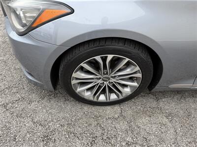 2015 Hyundai Genesis 3.8L   - Photo 13 - Nashville, TN 37210