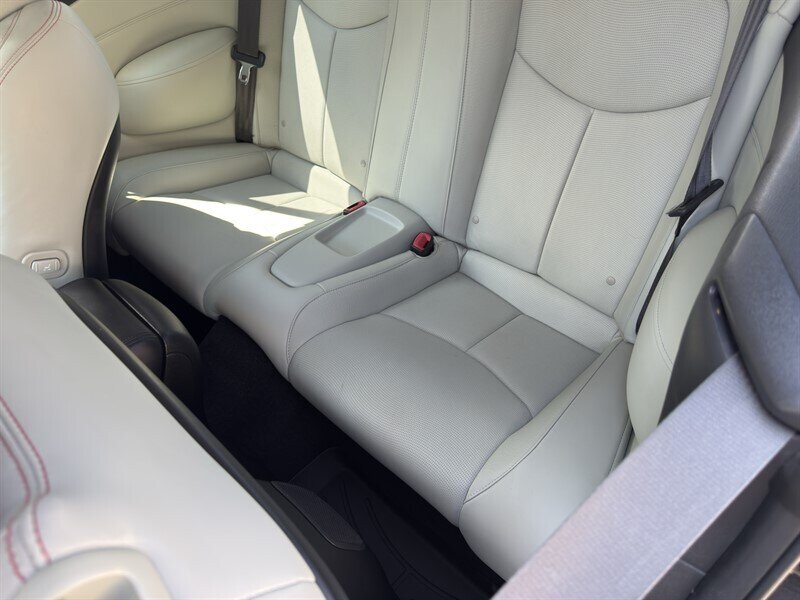 2013 Infiniti G37 IPL Convertible photo 19