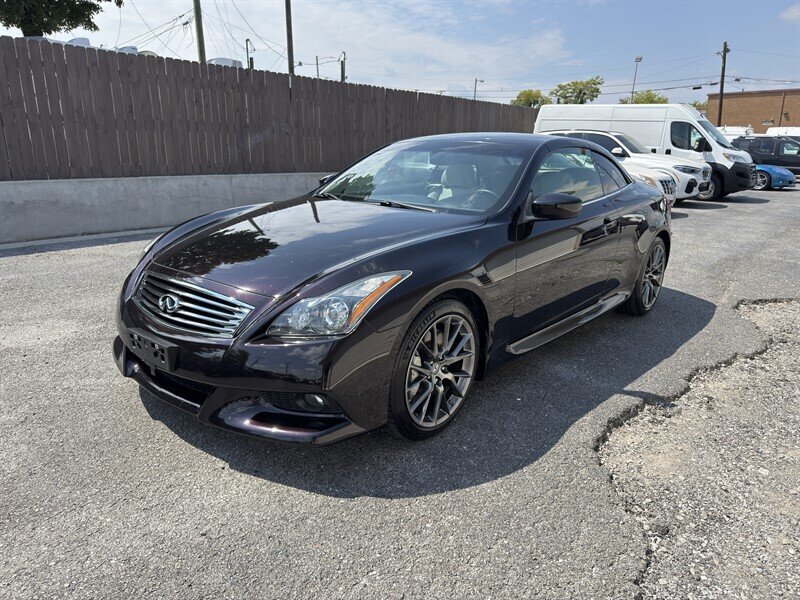 2013 Infiniti G37 IPL Convertible photo 5