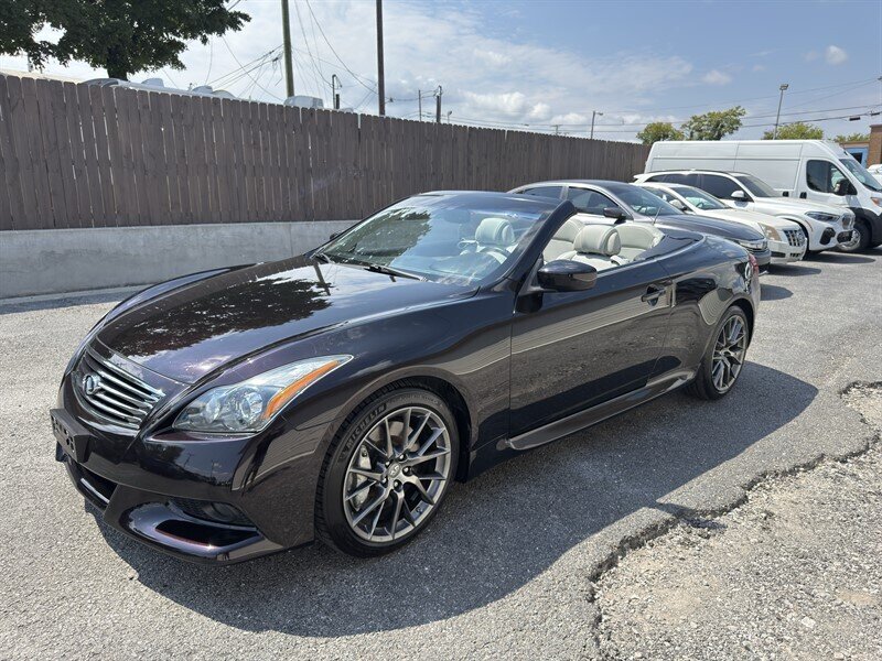 2013 Infiniti G37 IPL Convertible photo 4