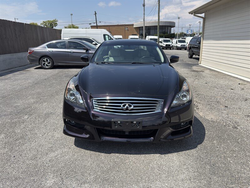 2013 Infiniti G37 IPL Convertible photo 3