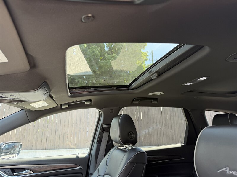 2022 Buick Enclave Avenir - Photo 22