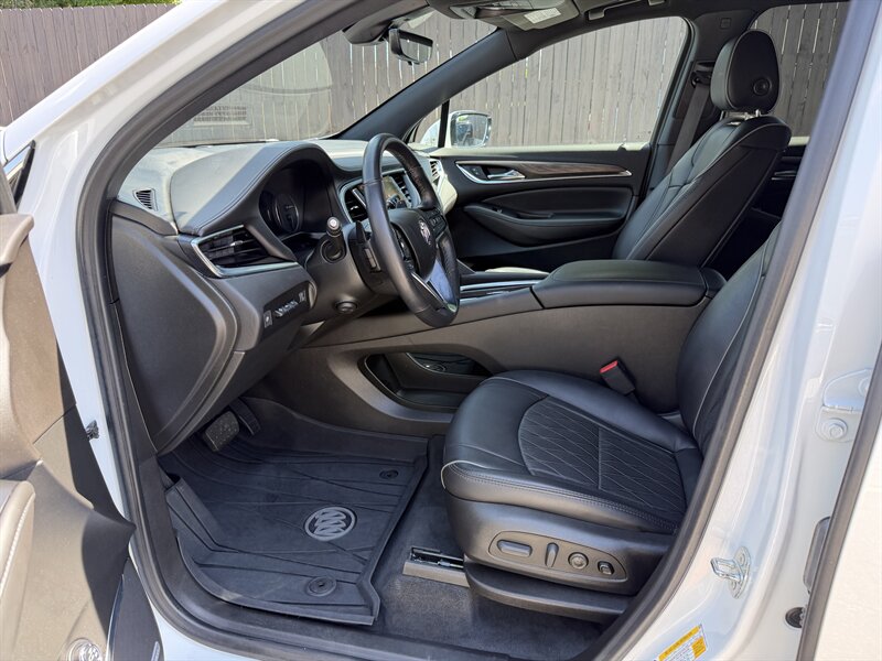 2022 Buick Enclave Avenir - Photo 19