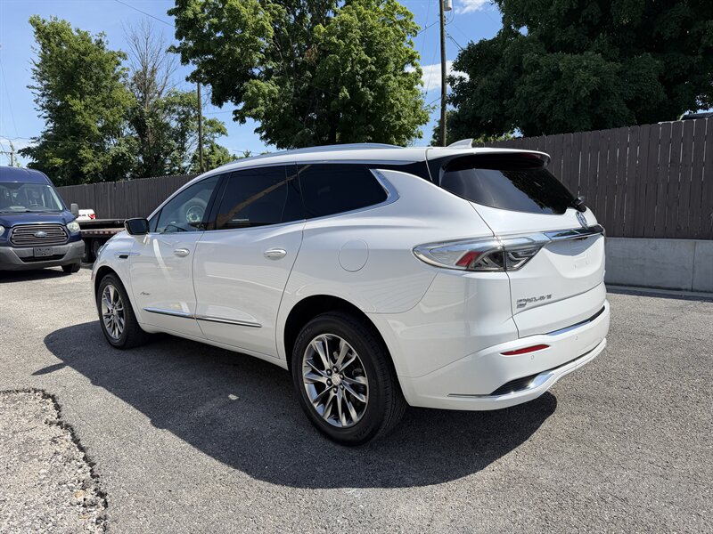 2022 Buick Enclave Avenir - Photo 8
