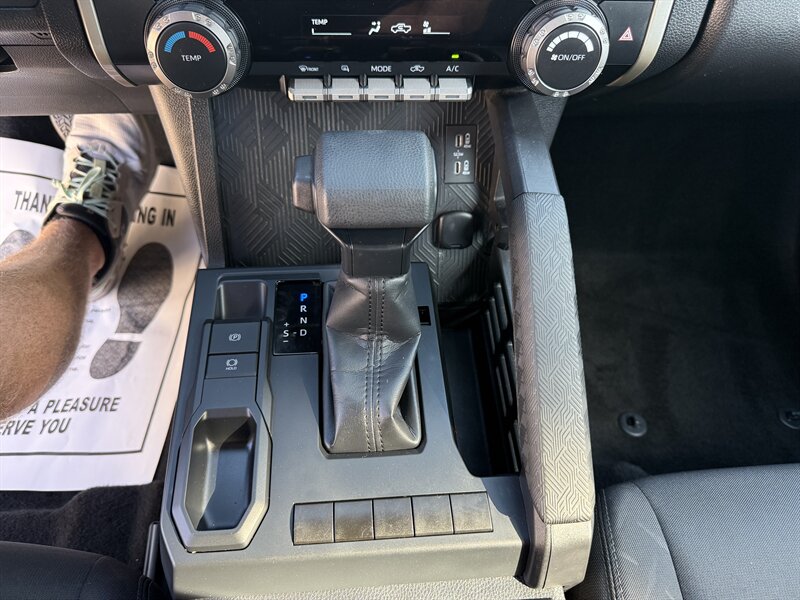 2024 Toyota Tacoma SR photo 21