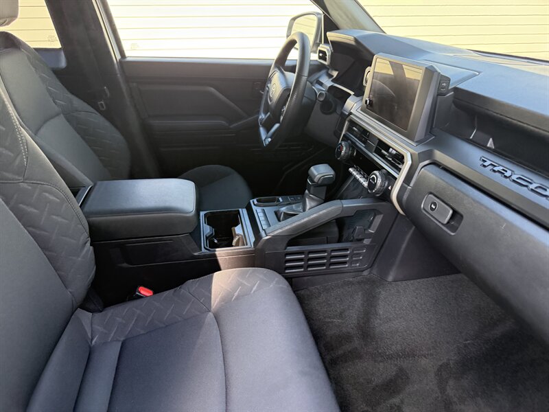 2024 Toyota Tacoma SR photo 10