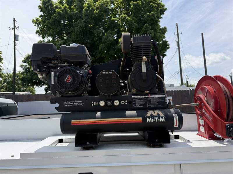 2022 Ford F-350 Super Duty XL - Photo 13 - Nashville, TN 37210
