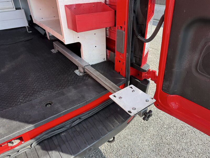 2020 Ford Transit 250 - Photo 36 - Nashville, TN 37210