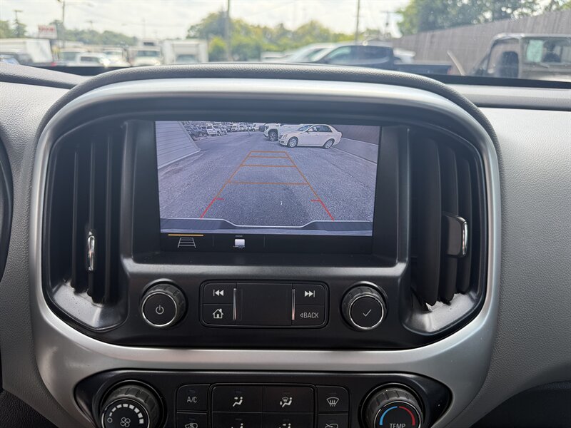 2020 Chevrolet Colorado LT photo 19