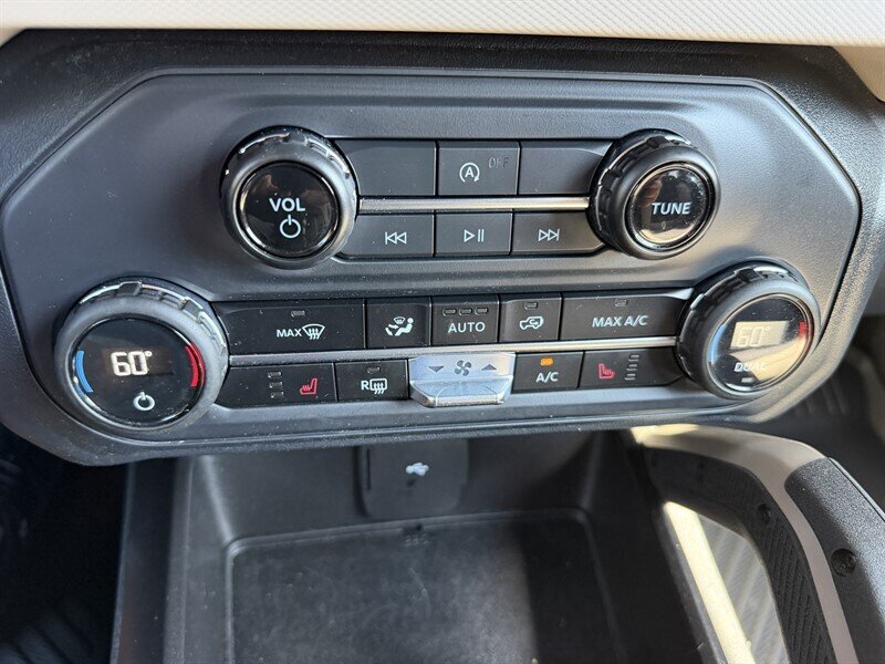 2023 Ford Bronco Big Bend Advanced - Photo 33 - Nashville, TN 37210