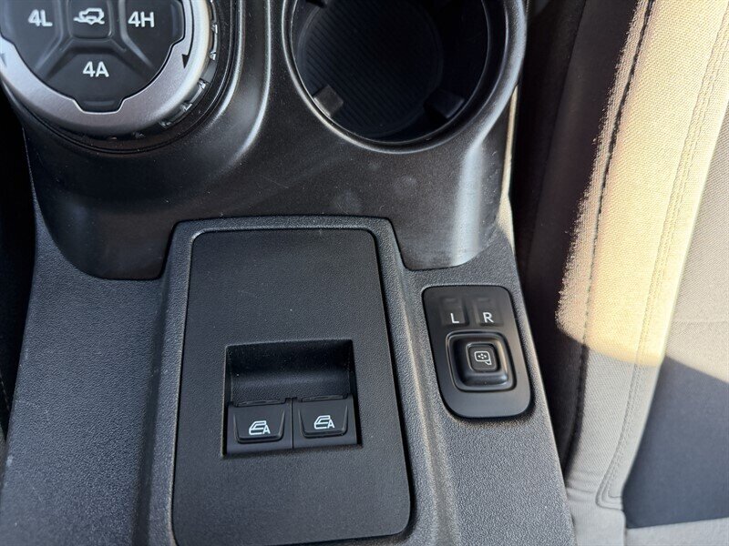 2023 Ford Bronco Big Bend Advanced - Photo 35 - Nashville, TN 37210