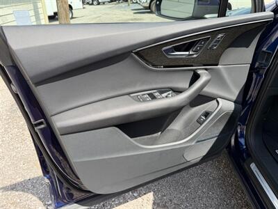 2022 Audi Q7 quattro Premium Plus 55 T   - Photo 15 - Nashville, TN 37210