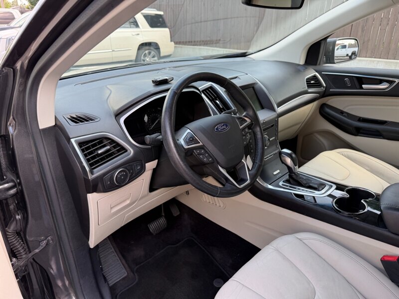 2016 Ford Edge Titanium - Photo 21 - Nashville, TN 37210