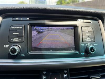 2017 Kia Optima LX   - Photo 32 - Nashville, TN 37210
