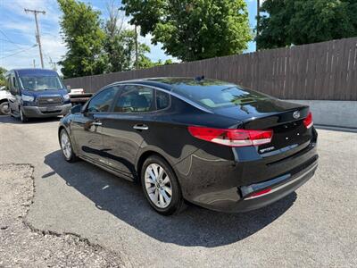 2017 Kia Optima LX   - Photo 9 - Nashville, TN 37210