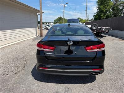 2017 Kia Optima LX   - Photo 10 - Nashville, TN 37210