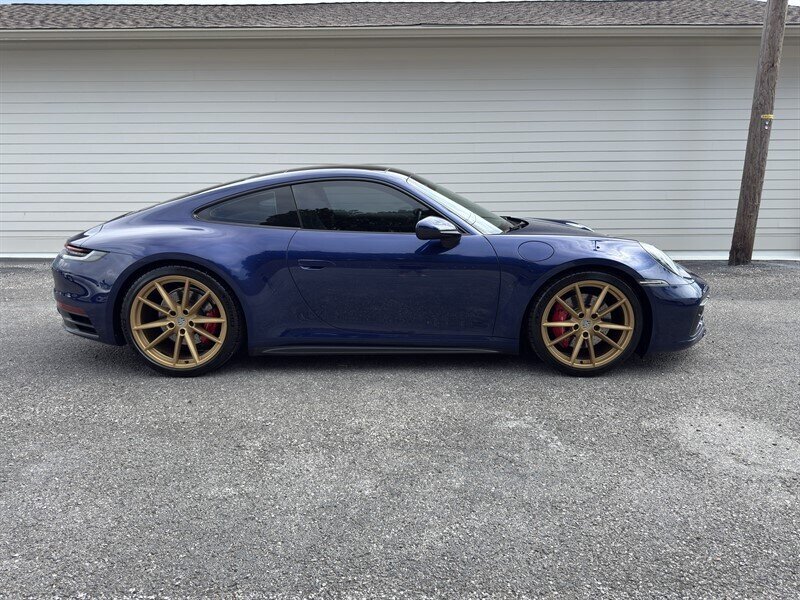 2020 Porsche 911 Carrera S  