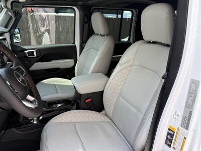 2023 Jeep Gladiator Overland   - Photo 26 - Nashville, TN 37210