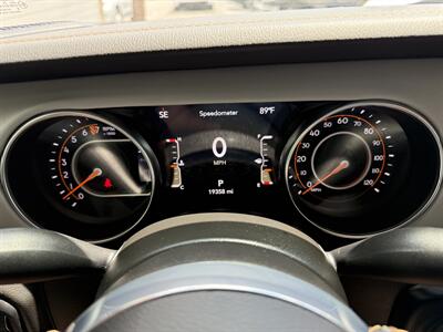 2023 Jeep Gladiator Overland   - Photo 3 - Nashville, TN 37210