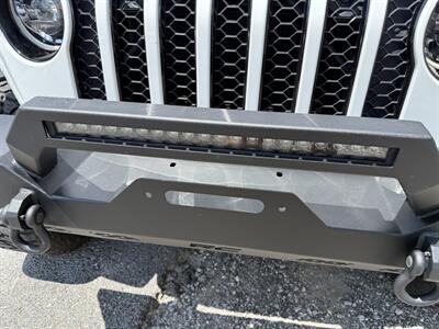 2023 Jeep Gladiator Overland   - Photo 13 - Nashville, TN 37210
