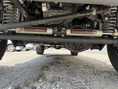 2023 Jeep Gladiator Overland   - Photo 12 - Nashville, TN 37210