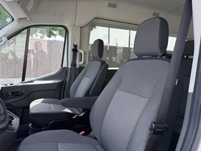 2024 Ford Transit 350 XLT  MEDIUM ROOF 15 PASSENGER - Photo 19 - Nashville, TN 37210