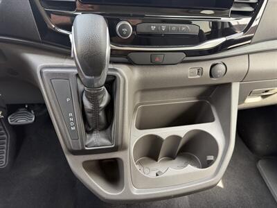 2024 Ford Transit 350 XLT  MEDIUM ROOF 15 PASSENGER - Photo 41 - Nashville, TN 37210
