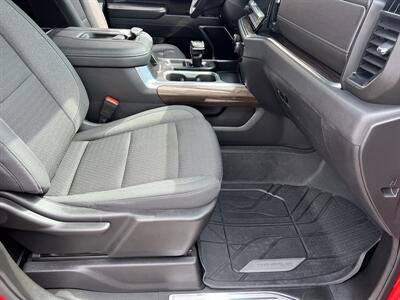 2022 Chevrolet Silverado 1500 LT   - Photo 16 - Nashville, TN 37210