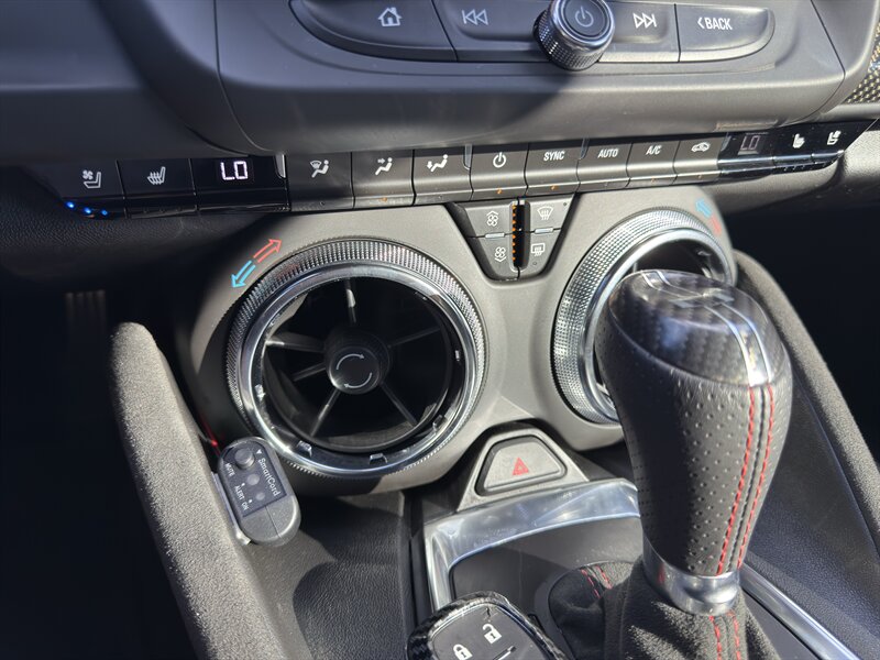 2021 Chevrolet Camaro ZL1 Coupe photo 32