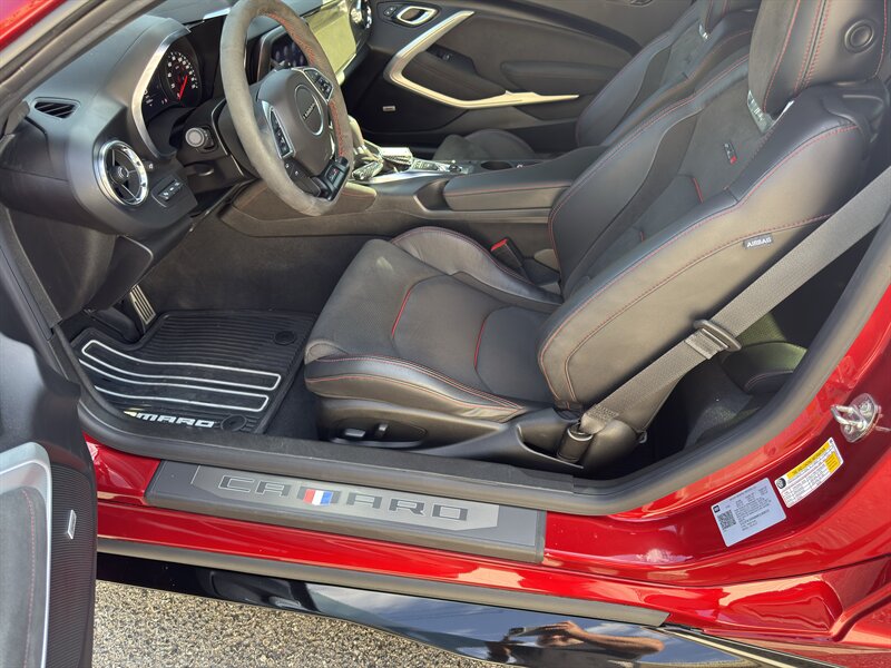 2021 Chevrolet Camaro ZL1 Coupe photo 15