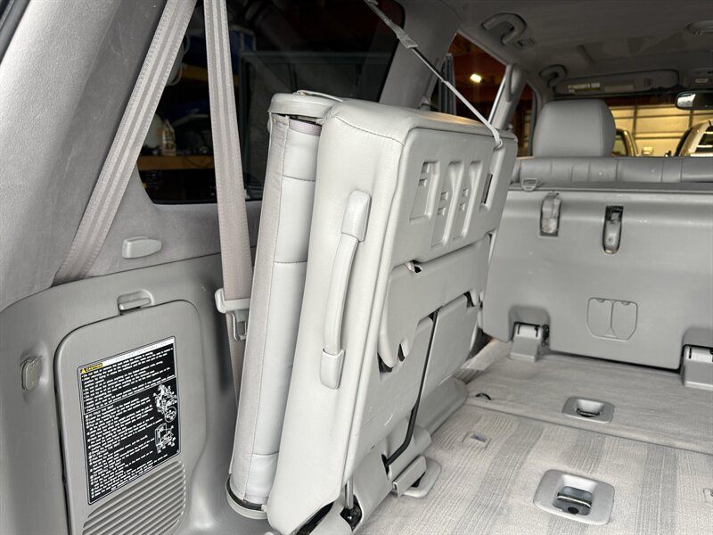 2005 Lexus LX 470 - Photo 89 - Nashville, TN 37210