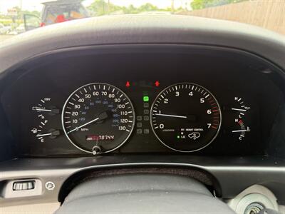 2005 Lexus LX 470 - Photo 4 - Nashville, TN 37210
