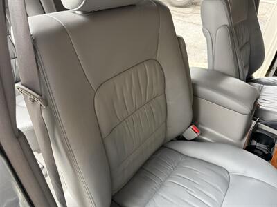 2005 Lexus LX 470 - Photo 65 - Nashville, TN 37210