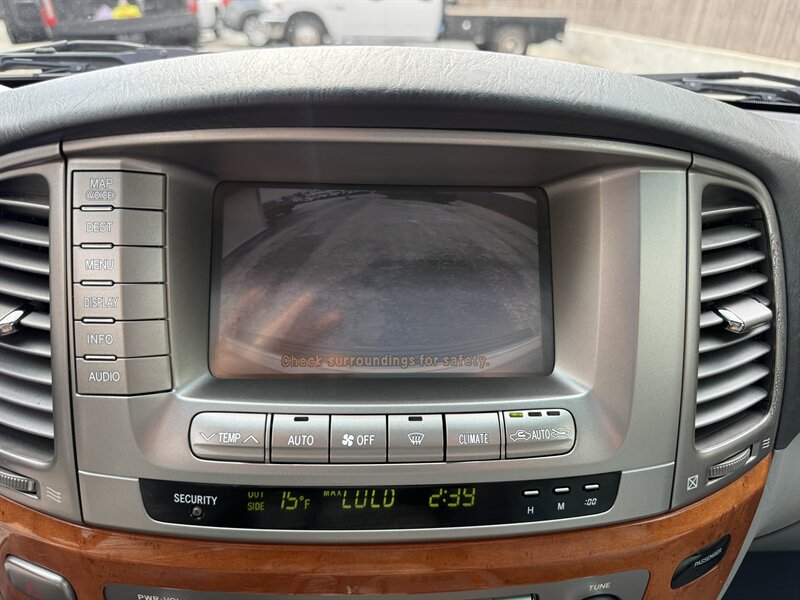 2005 Lexus LX 470 - Photo 90 - Nashville, TN 37210
