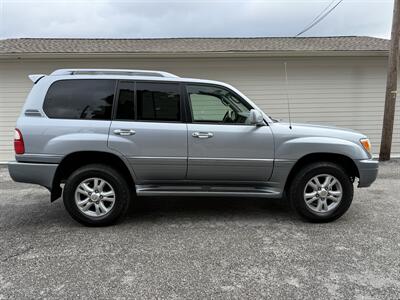 2005 Lexus LX 470 - Photo 3 - Nashville, TN 37210