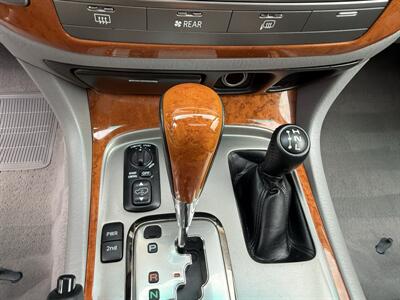 2005 Lexus LX 470 - Photo 45 - Nashville, TN 37210