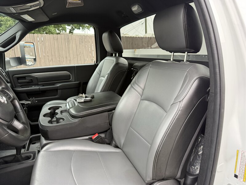 2022 RAM 5500 - Photo 16 - Nashville, TN 37210