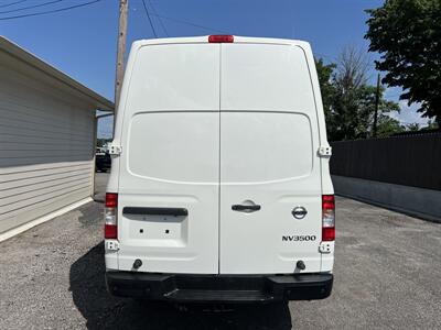 2019 Nissan NV 2500 HD S   - Photo 2 - Nashville, TN 37210