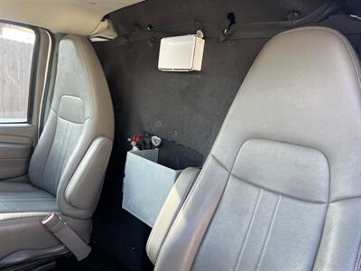 2014 Chevrolet Express 2500   - Photo 15 - Nashville, TN 37210