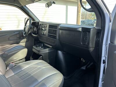 2014 Chevrolet Express 2500   - Photo 9 - Nashville, TN 37210